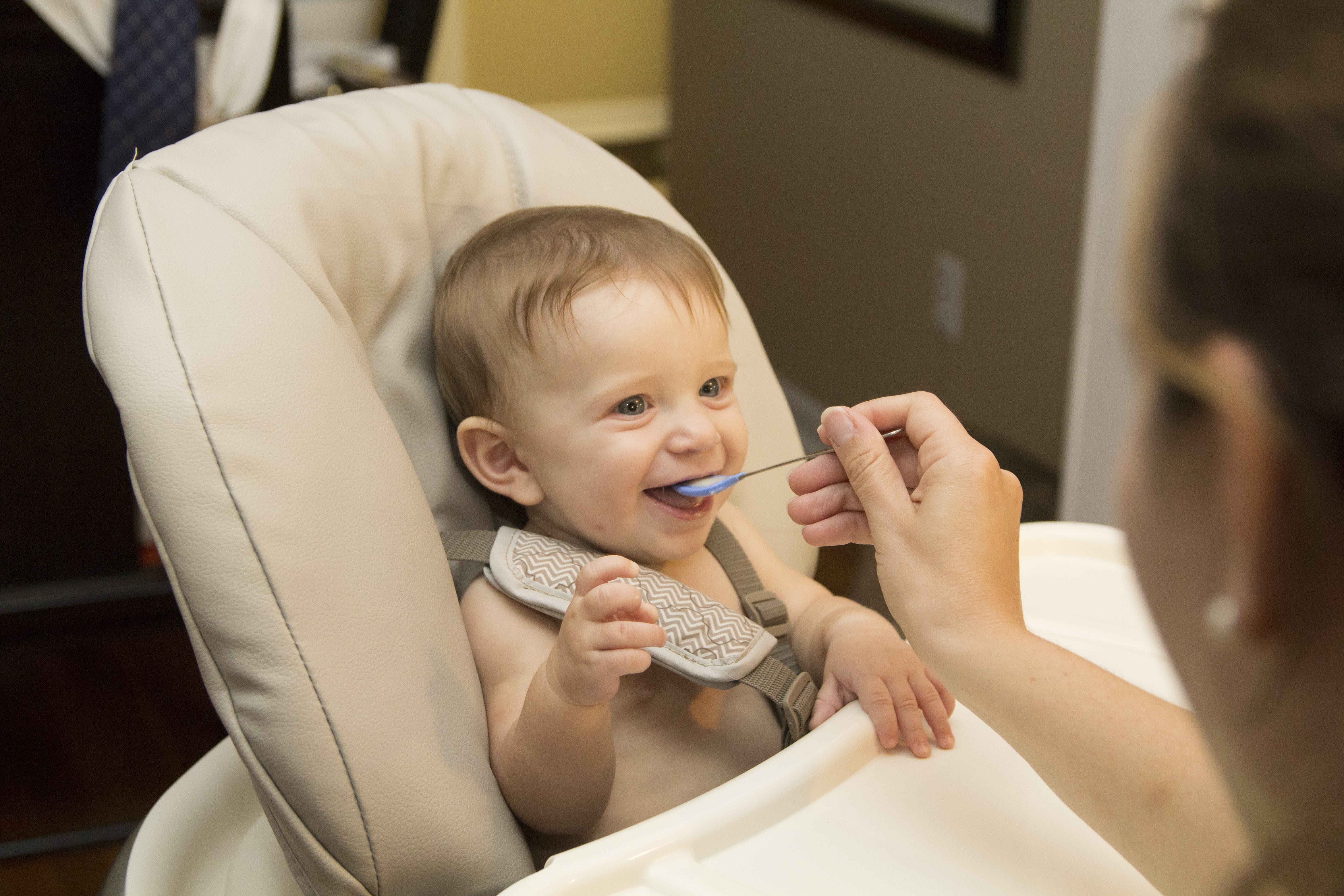 一岁以前吃食盐对宝宝身体有影响吗？